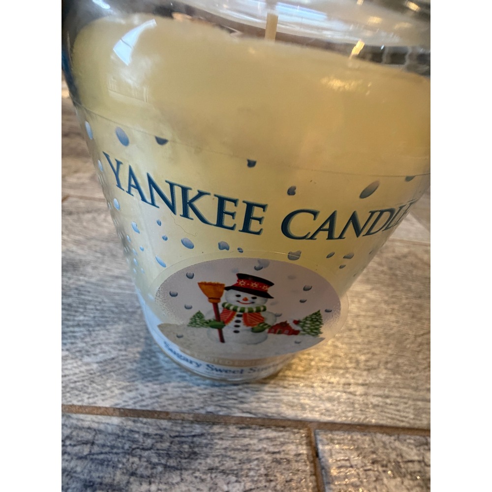 Yankee Candle Sugary Sweet Snowfall Jar 22 oz Winter Snowman Limited Edition New